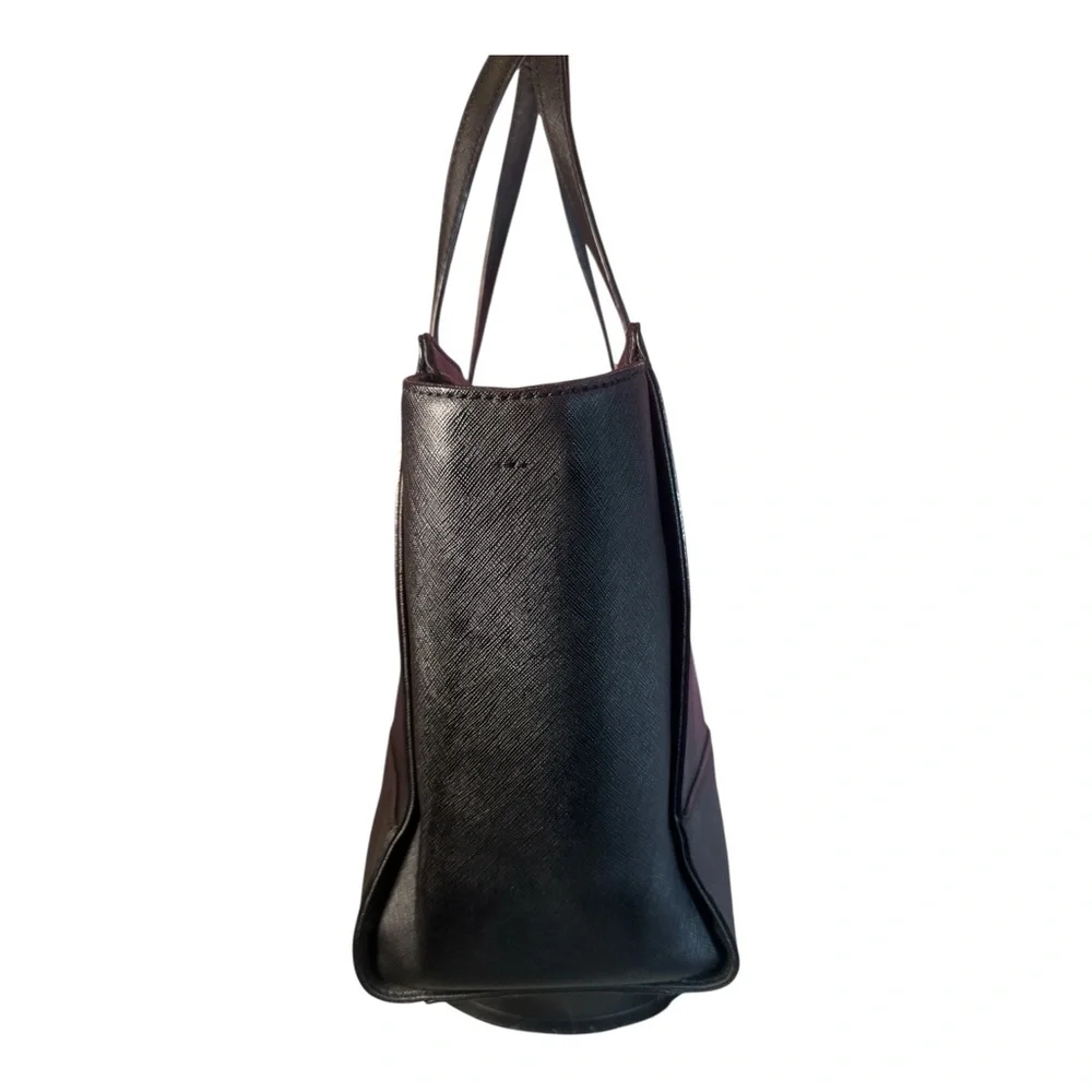Kate Spade Laurel Way Hadlee Tote Like New